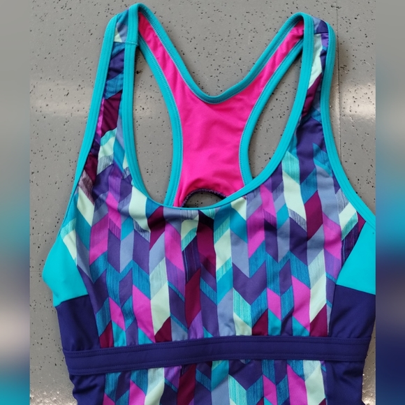 LL Bean Size 8 Swimsuit Racerback Women Fully Lined Bright Color Geometric - Picture 8 of 10